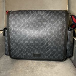 GUCCI GG Supreme diaper bag